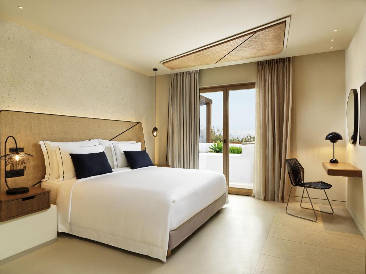 Aegon Retreat Hotel