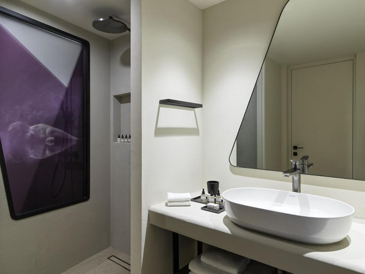 Aegon Retreat Hotel